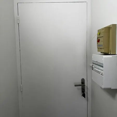 Furnished 2-room With Terrace *