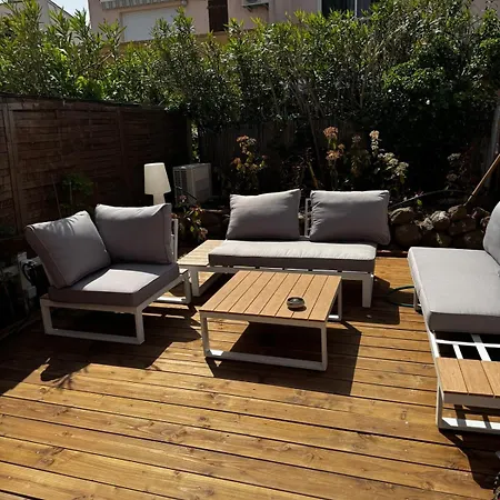 Appartement Furnished 2-room With Terrace *