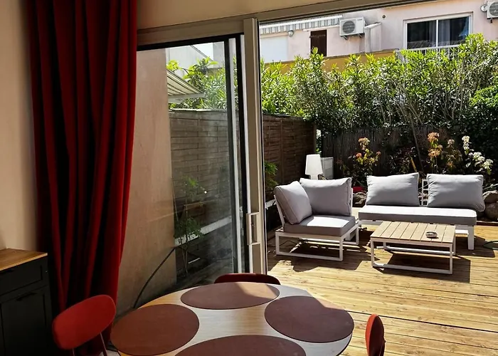 Furnished 2-room With Terrace * Agde